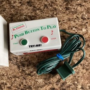 Mr. Christmas Try Me Button Point of Purchase Plug Great condition